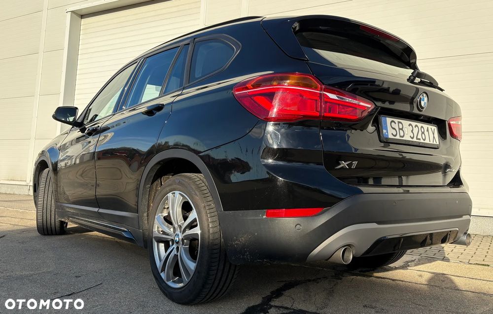 BMW X1 xDrive18d - 4