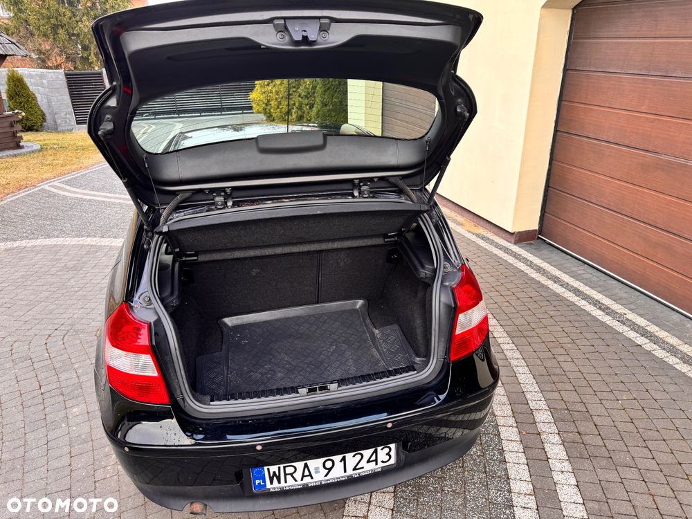 BMW Seria 1 118d DPF - 14