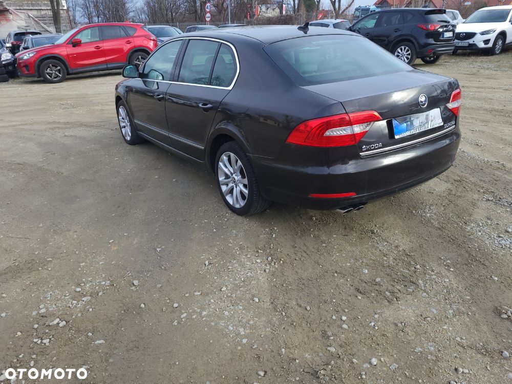 Skoda Superb 1.8 TSI DSG Exclusive - 3