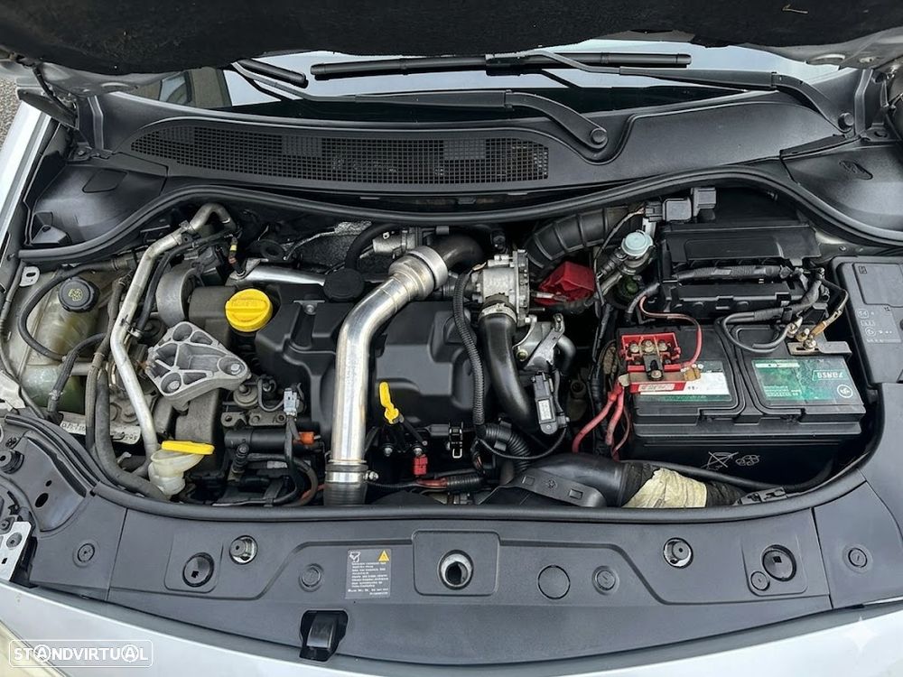 RENAULT Megane II Carrinha (KM) 1.5 dCi Diesel 82 cv  60 kW 2003 - 2006 K9K 722 para peças - 3