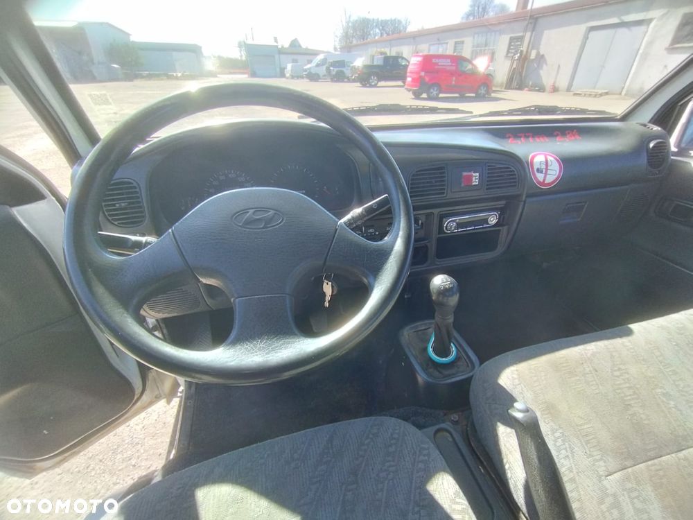 Hyundai H100 MULTITEL 145 - 12