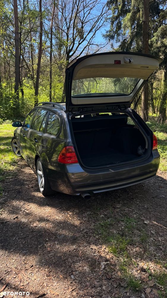 BMW Seria 3 320d - 9