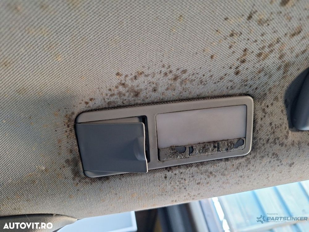 Plafoniera dreapta spate VOLKSWAGEN TOUAREG 7LA, 7L6, 7L7 2002 - 2013 7L6947292C - 1