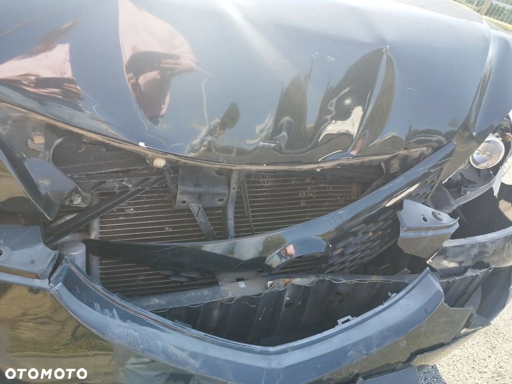 Mazda 3 - 4