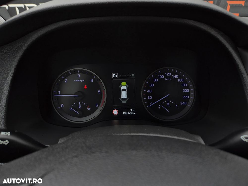 Hyundai Tucson blue 1.7 CRDi 2WD DCT Style - 17