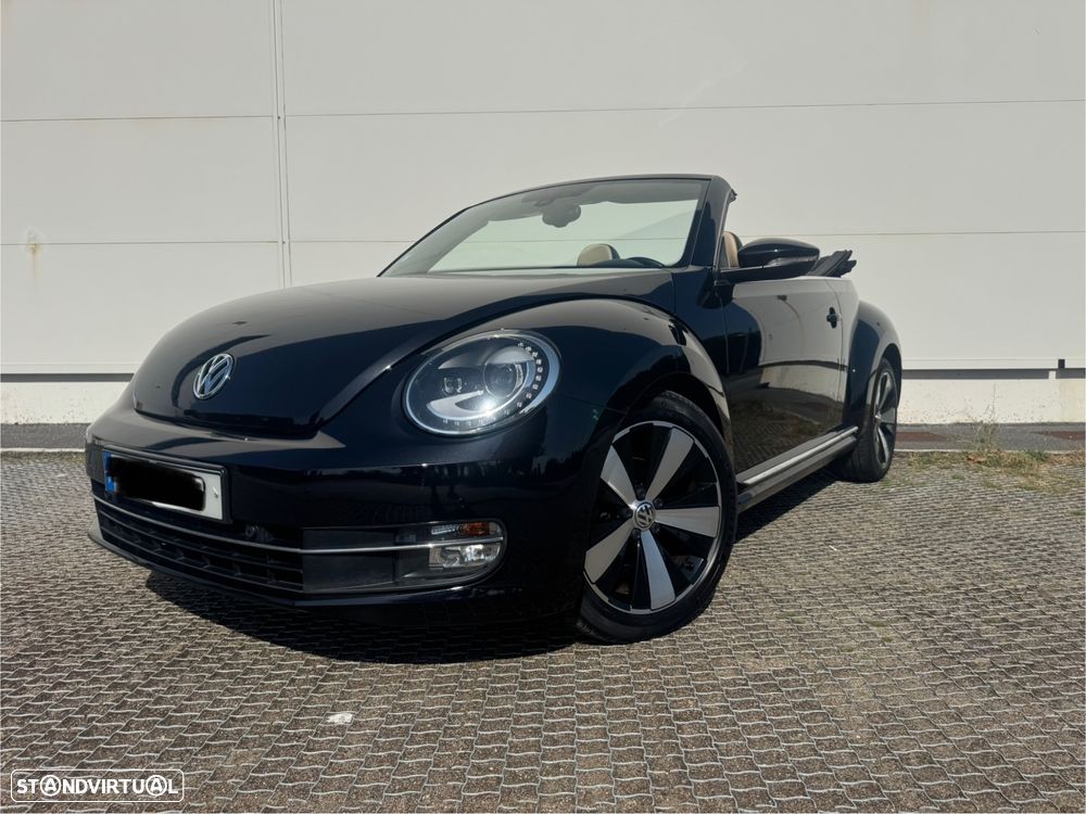 VW New Beetle Cabriolet The 1.6 TDI DSG Exclusive Design - 1