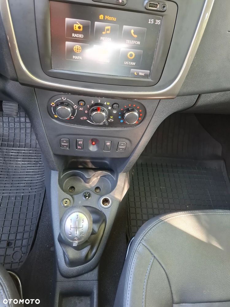 Dacia Sandero Stepway TCe 90 (S&S) Celebration - 17