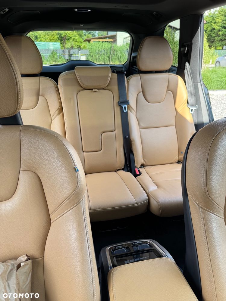 Volvo XC 90 T5 AWD Momentum 7os - 13