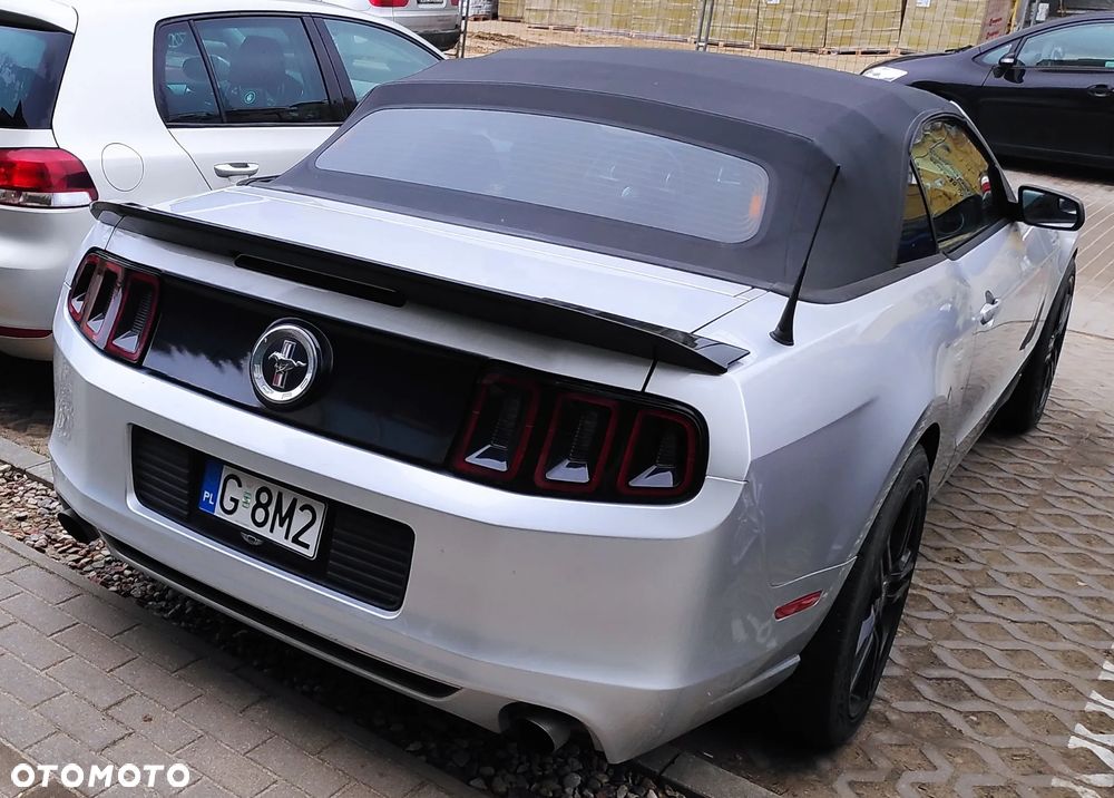 Ford Mustang 3.7 V6 - 6