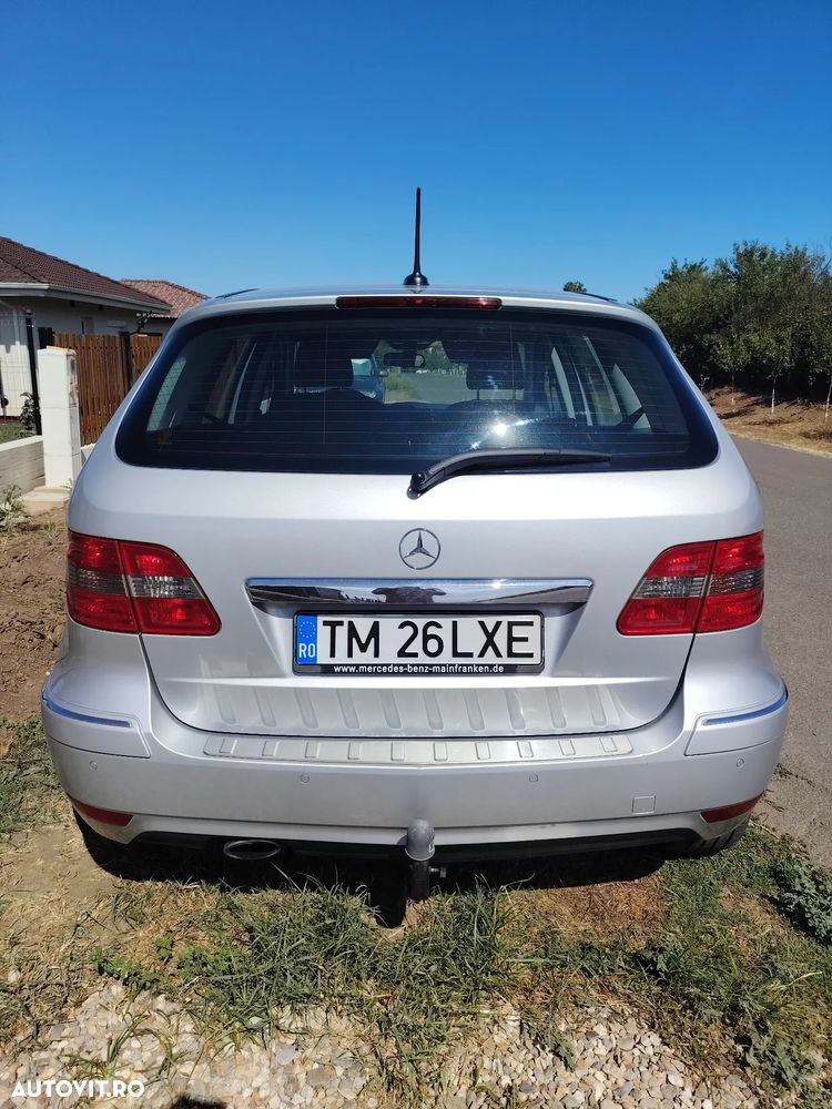 Mercedes-Benz B 200 - 5