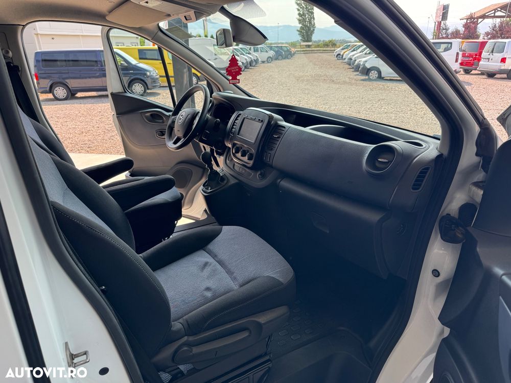 Opel Vivaro - 14