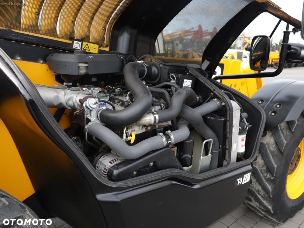 JCB 531-70 - 35