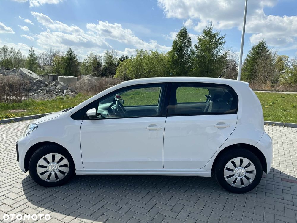Volkswagen up! (BlueMotion Technology) move - 2