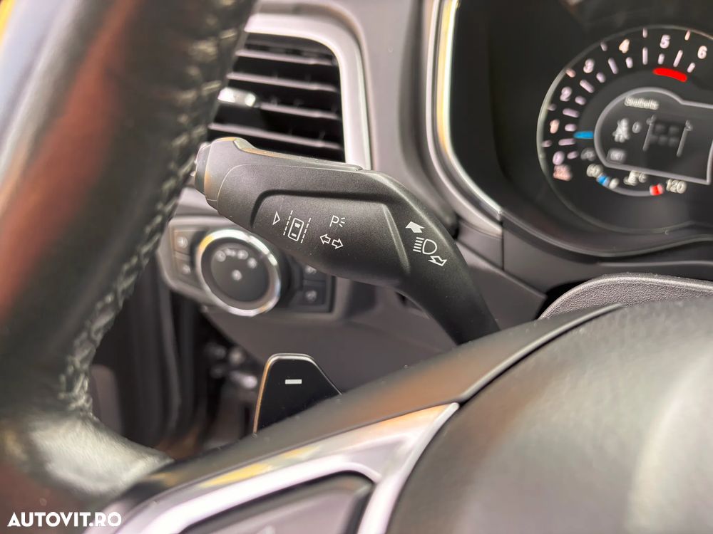 Ford Mondeo 2.0 TDCi Aut. AWD Vignale - 16