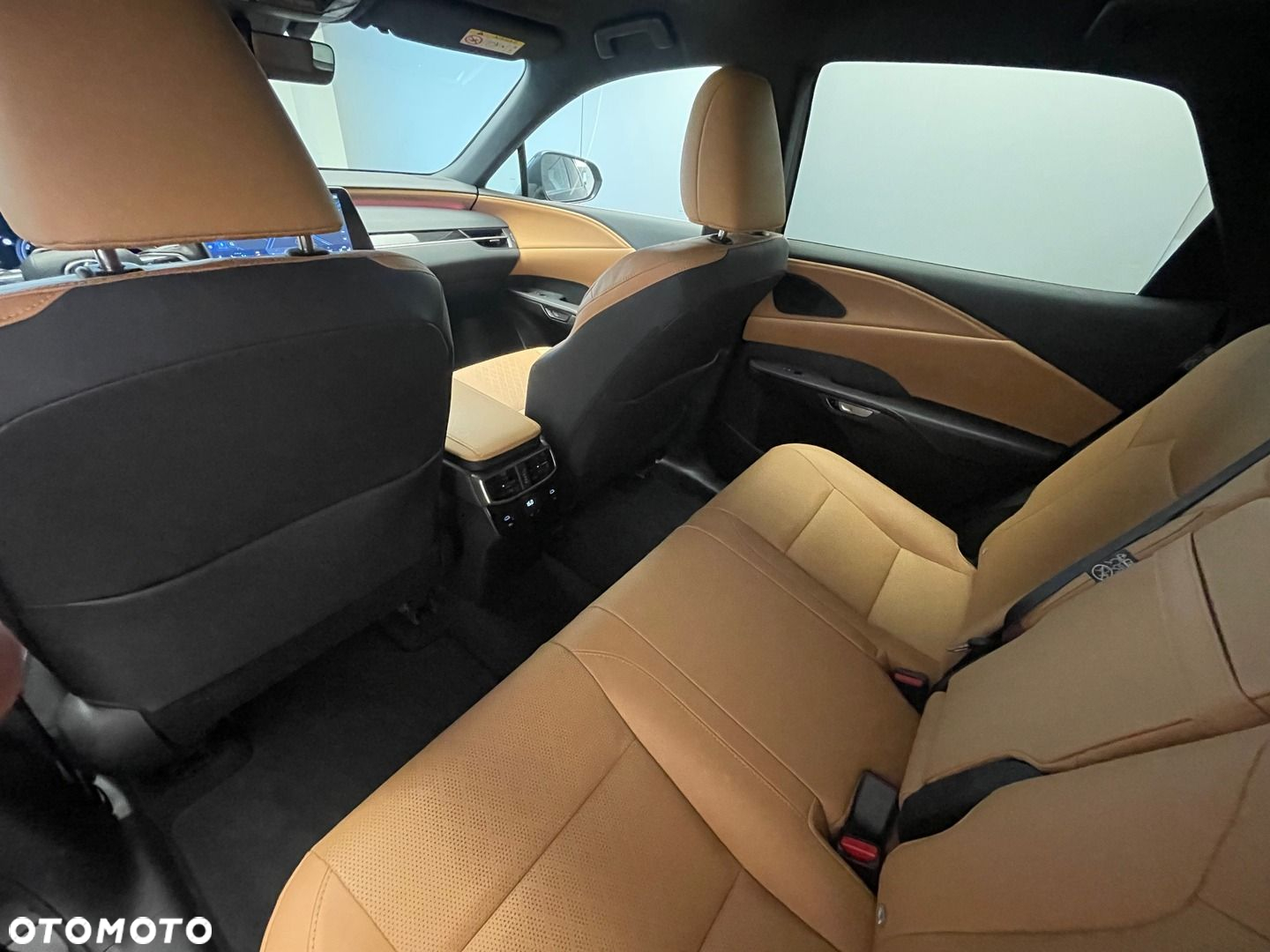 Lexus RX 350h Prestige - 8