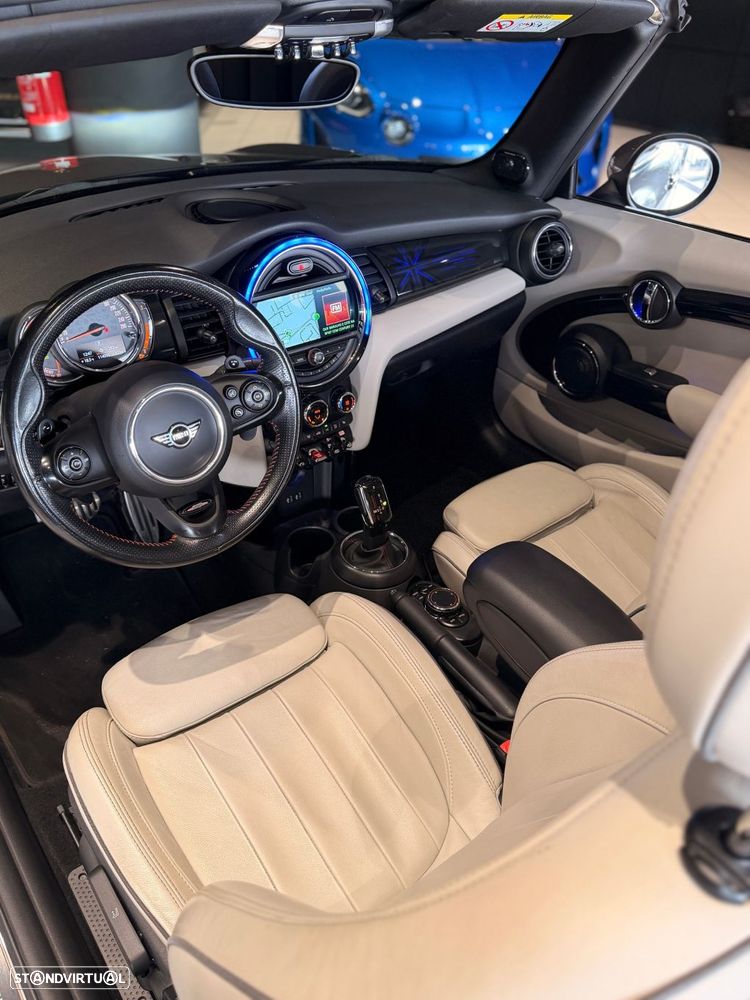 MINI Cabrio Cooper S Auto Desportiva - 27