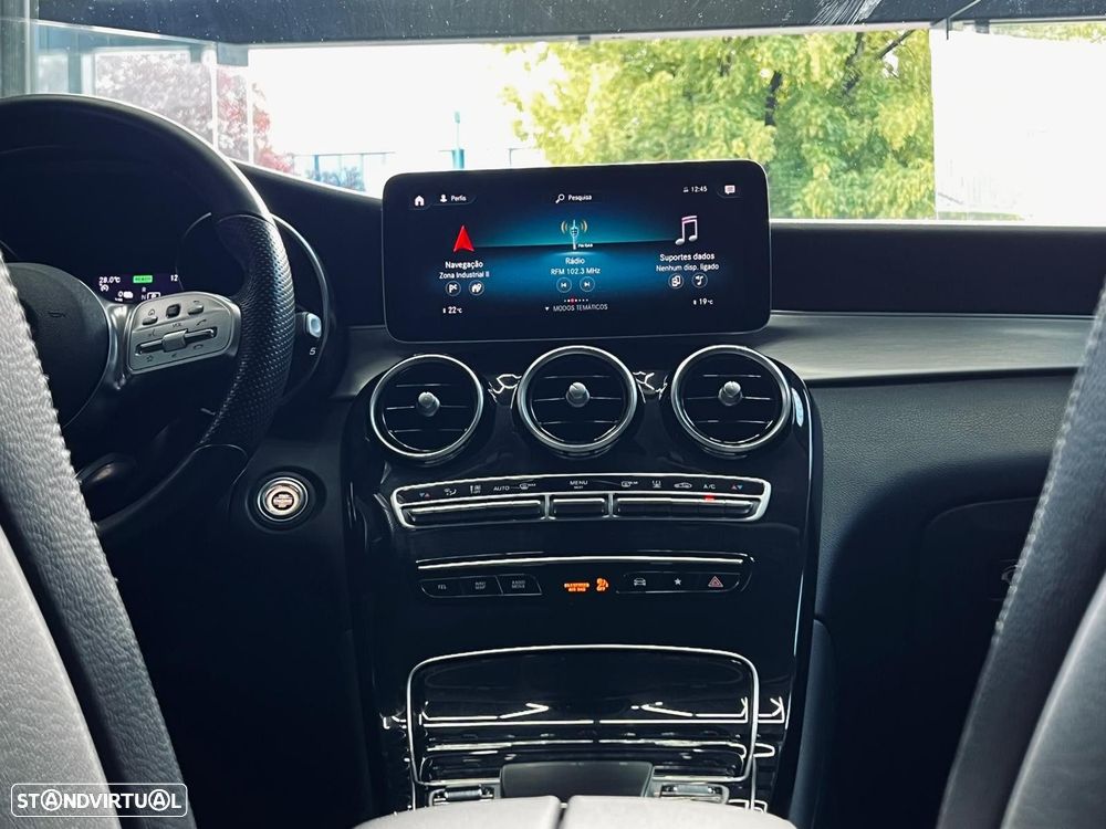 Mercedes-Benz GLC 300 - 26