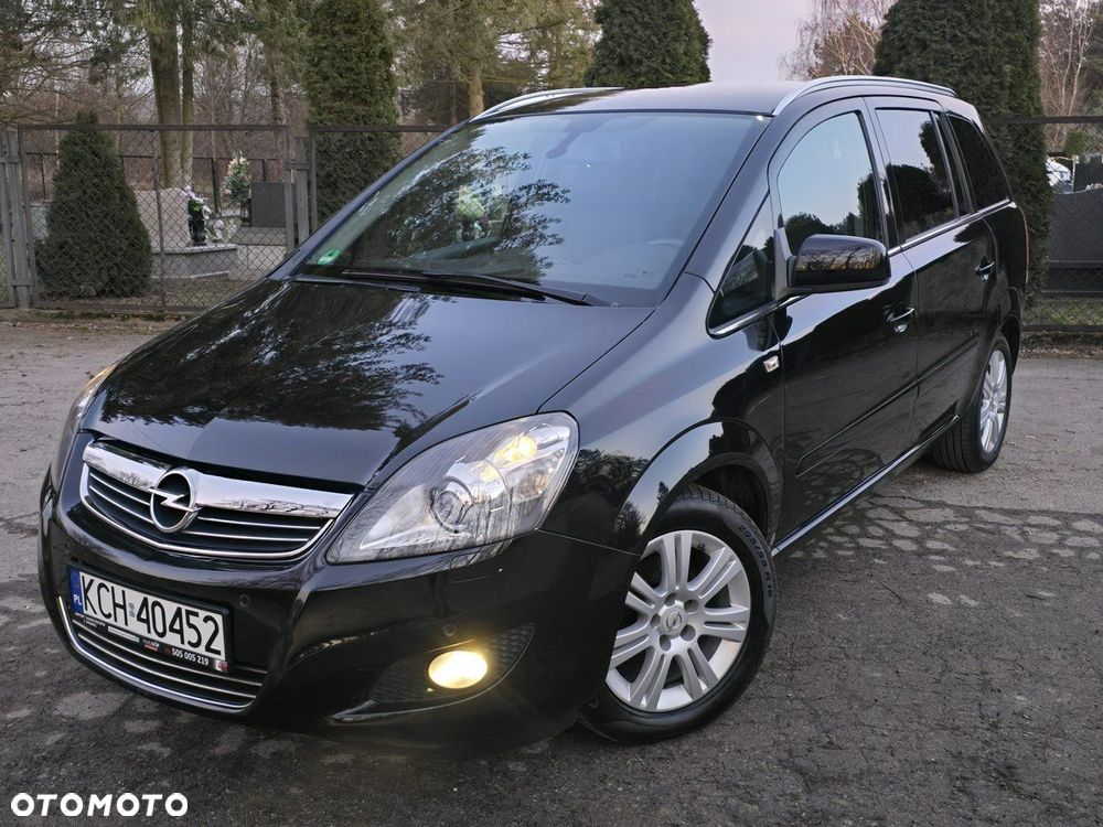Opel Zafira 1.8 Cosmo - 3