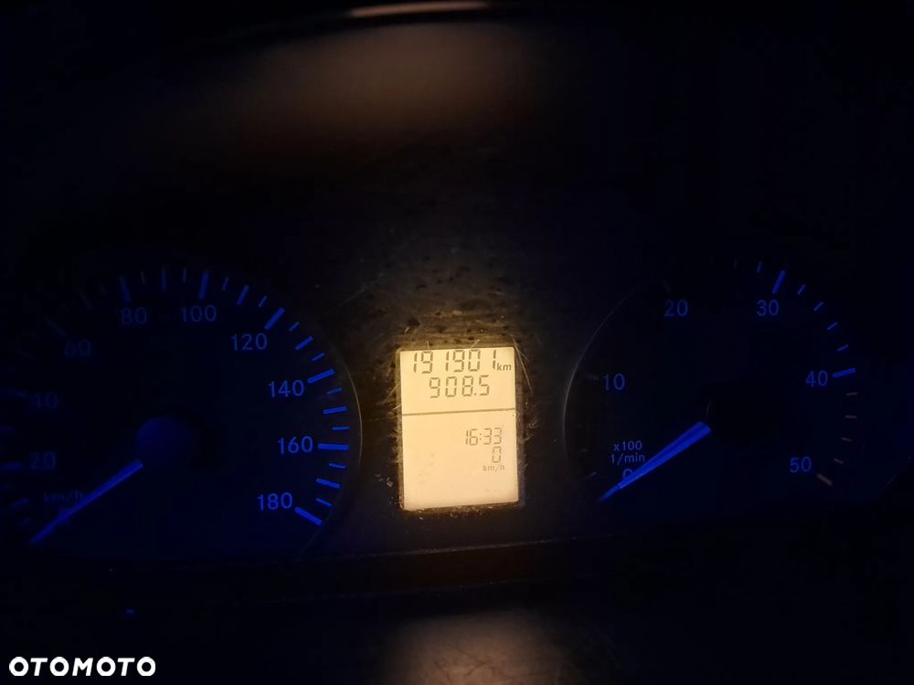 Mercedes-Benz SPRINTER 316 CDI !!! PAKA 3,5 METRA !!! HAK - 3,5 TONY !!! SERWISOWANY !!! - 33