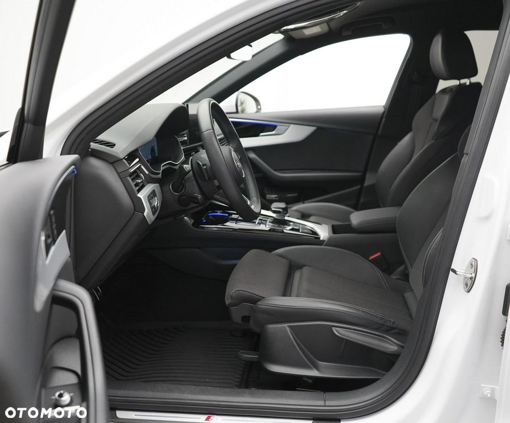 Audi A4 Avant - 13