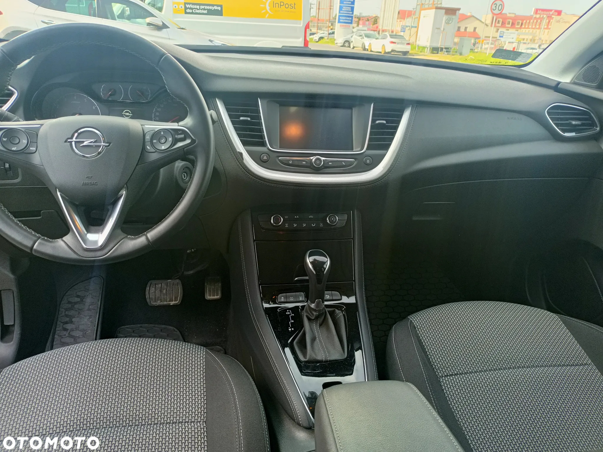 Opel Grandland X 1.2 T GPF Design Line S&S - 10