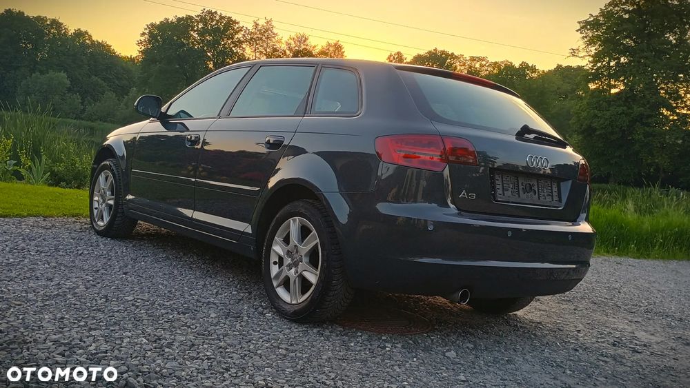 Audi A3 Sportback 1.6 Attraction - 5