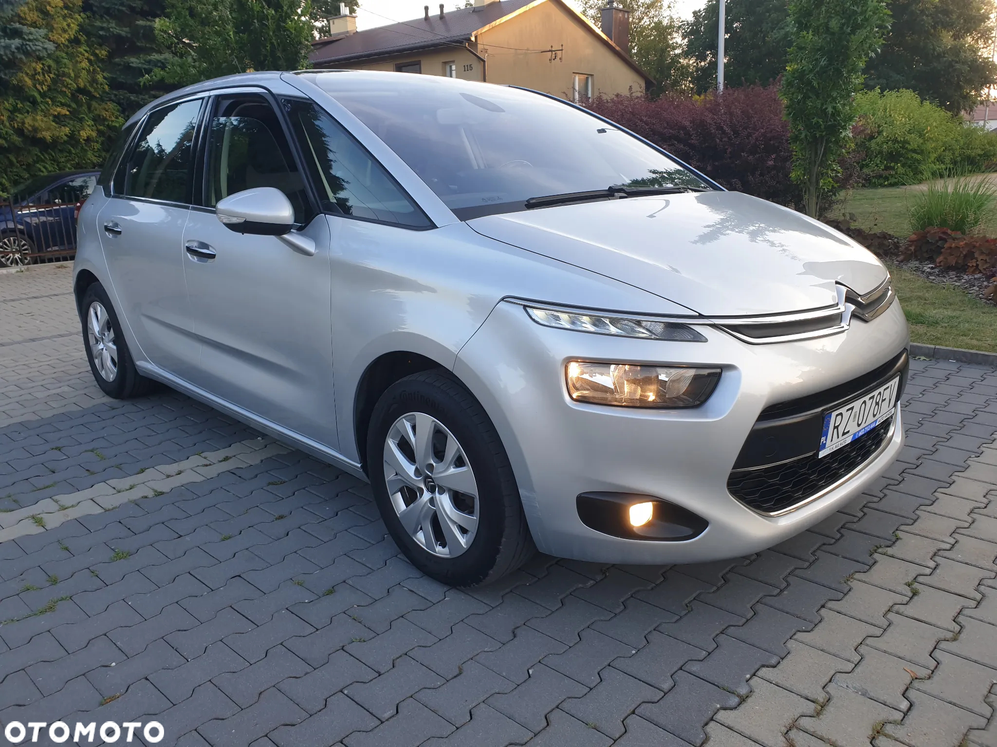 Citroën C4 Picasso PureTech 130 Stop&Start Attraction - 19