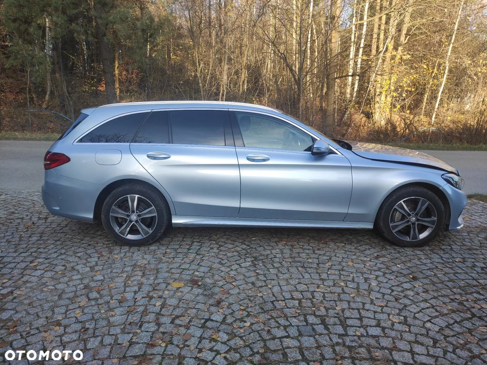 Mercedes-Benz Klasa C 250 CDI BlueEff 4-Matic Avantgarde - 17