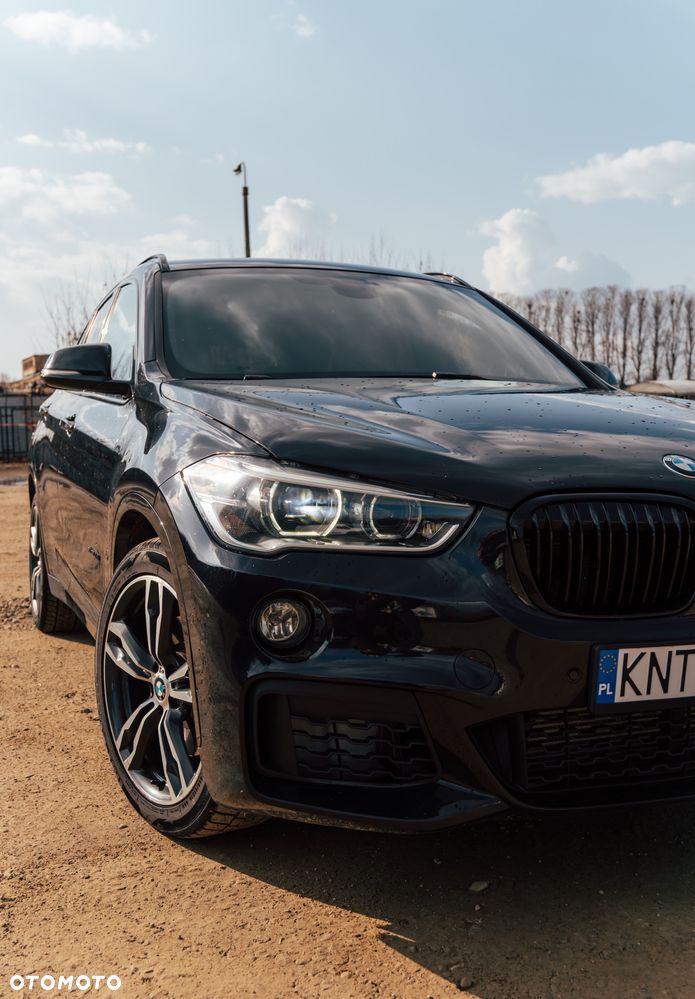 BMW X1 xDrive25i M Sport - 2