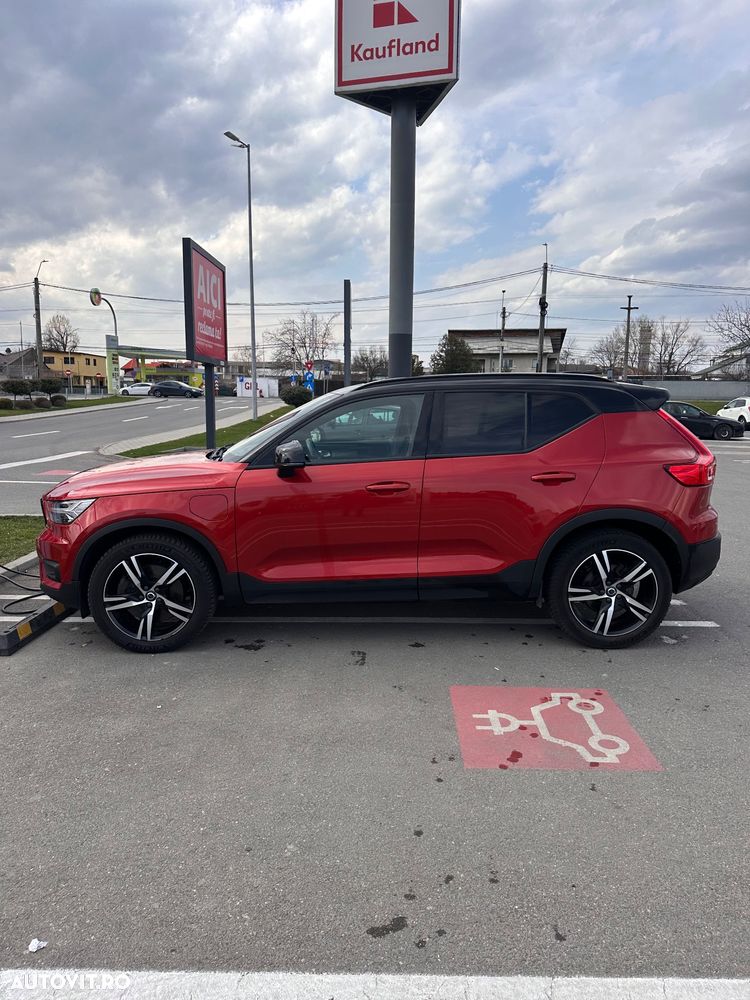 Volvo XC 40 Recharge T5 Twin Engine AT7 R-Design Expression - 10