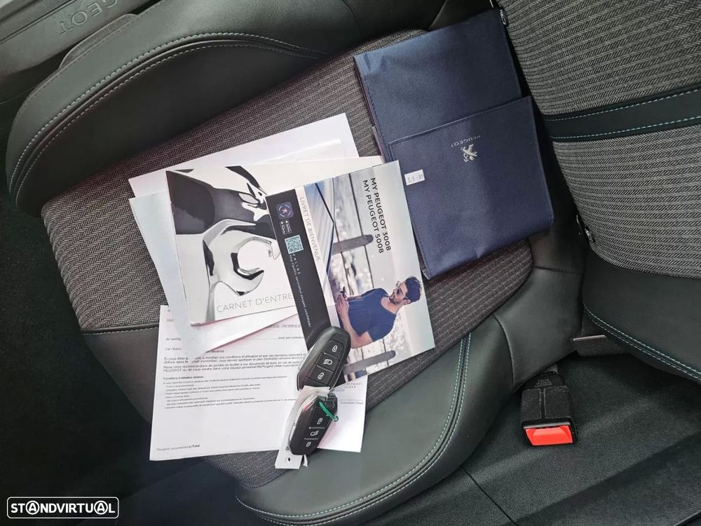 Peugeot 3008 Plug-In Hybrid 225 e-EAT8 Allure Pack - 15