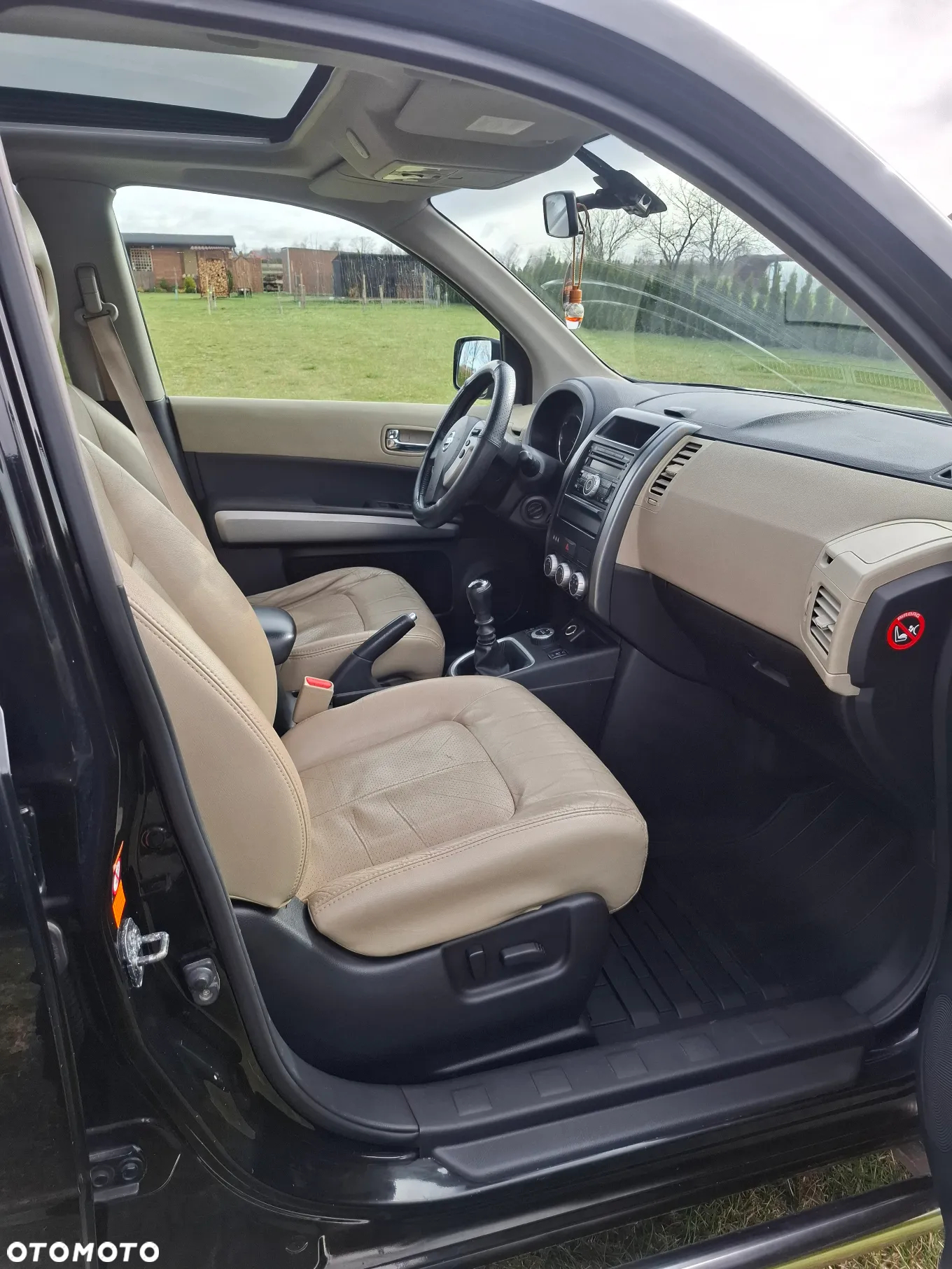 Nissan X-Trail 2.0 dCi XE - 10