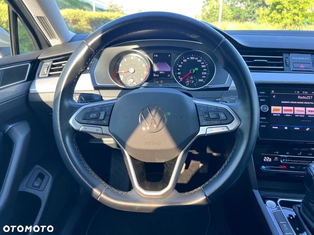 Volkswagen Passat Variant 1.5 TSI EVO Business DSG - 20