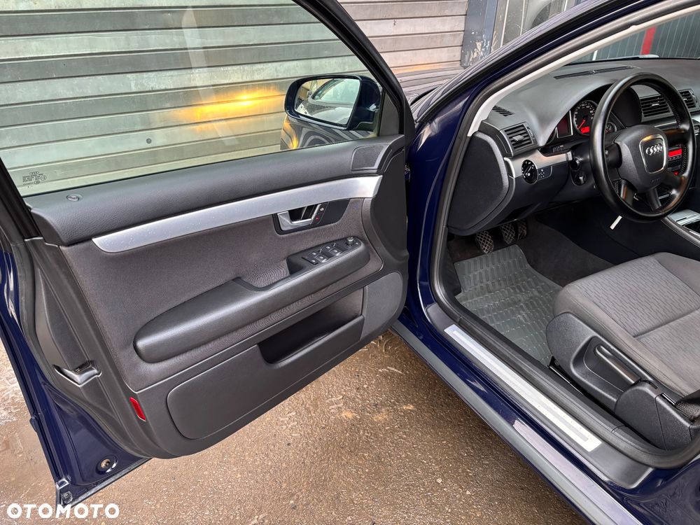 Audi A4 Limousine 1.8 T - 23