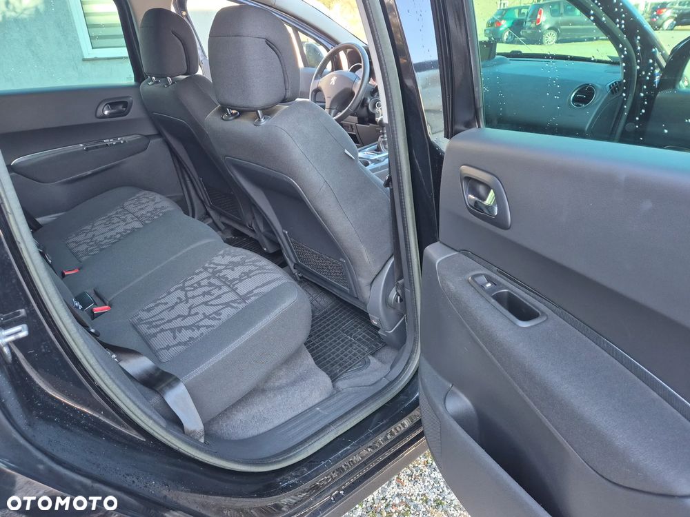 Peugeot 3008 1.6 Allure - 21