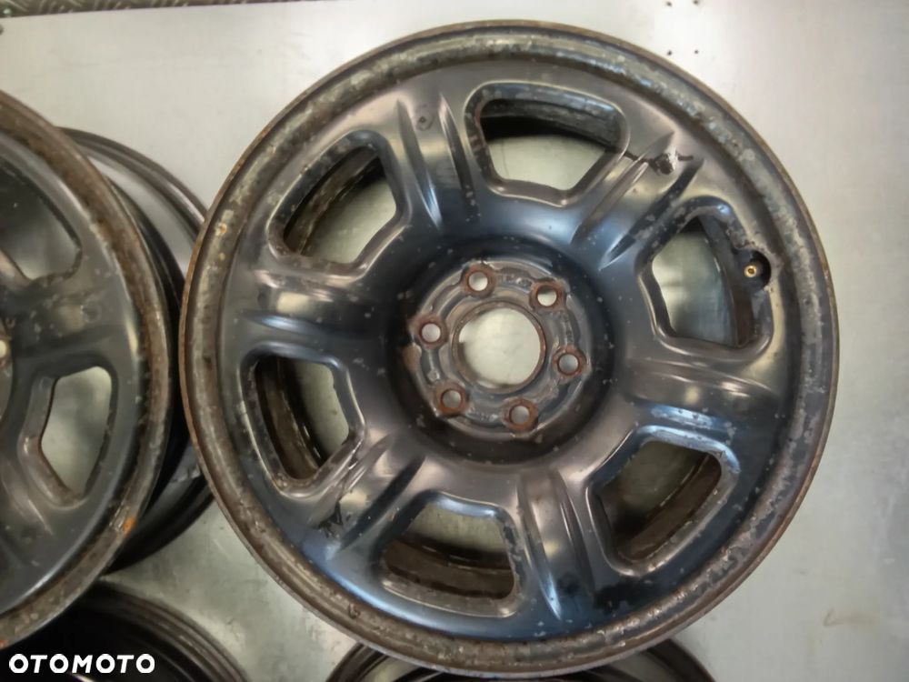 Felgi Nissan Pathfinder Navara 7Jx17 et30 6x114,3 - 2