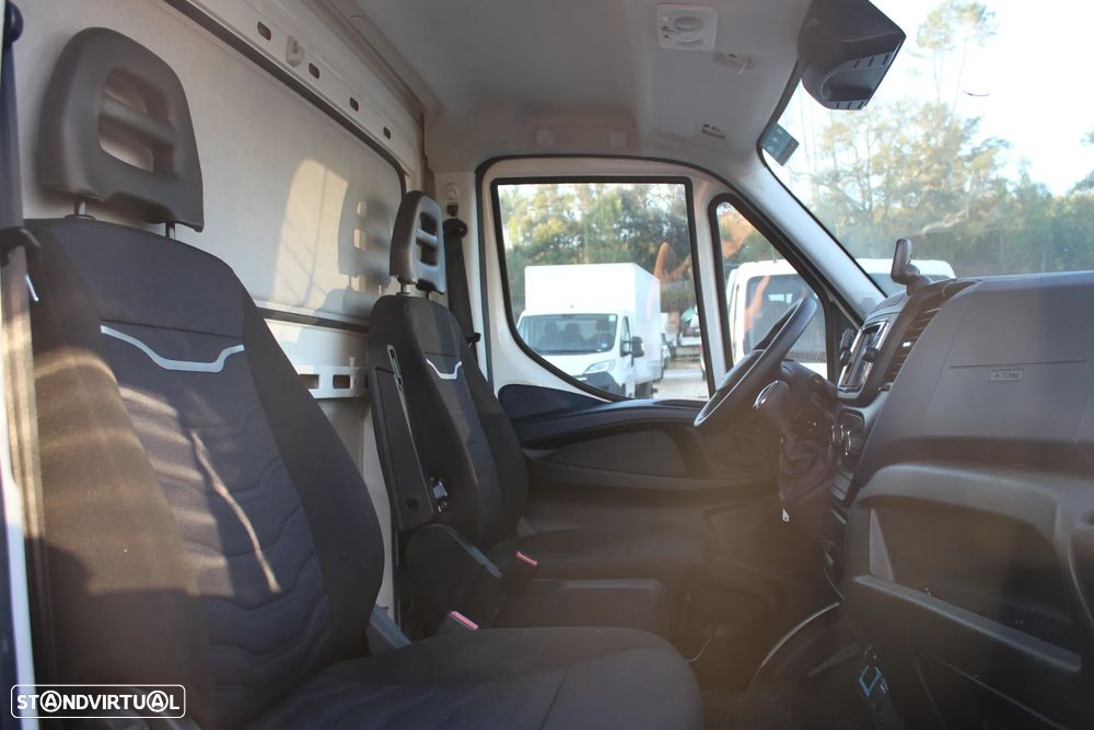 Iveco Daily 35-140 HiMatic // C/FRIO - 8