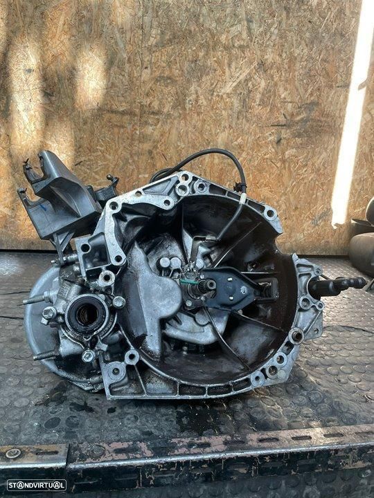 CAIXA DE VELOCIDADES PEUGEOT 307 S104.2001