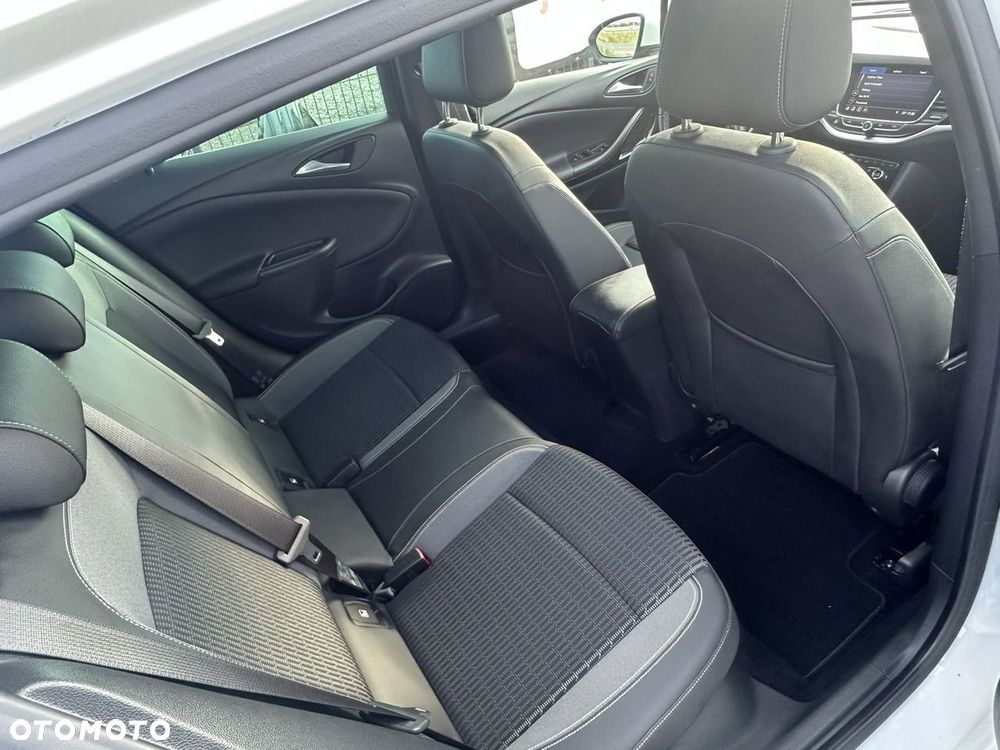 Opel Astra - 13