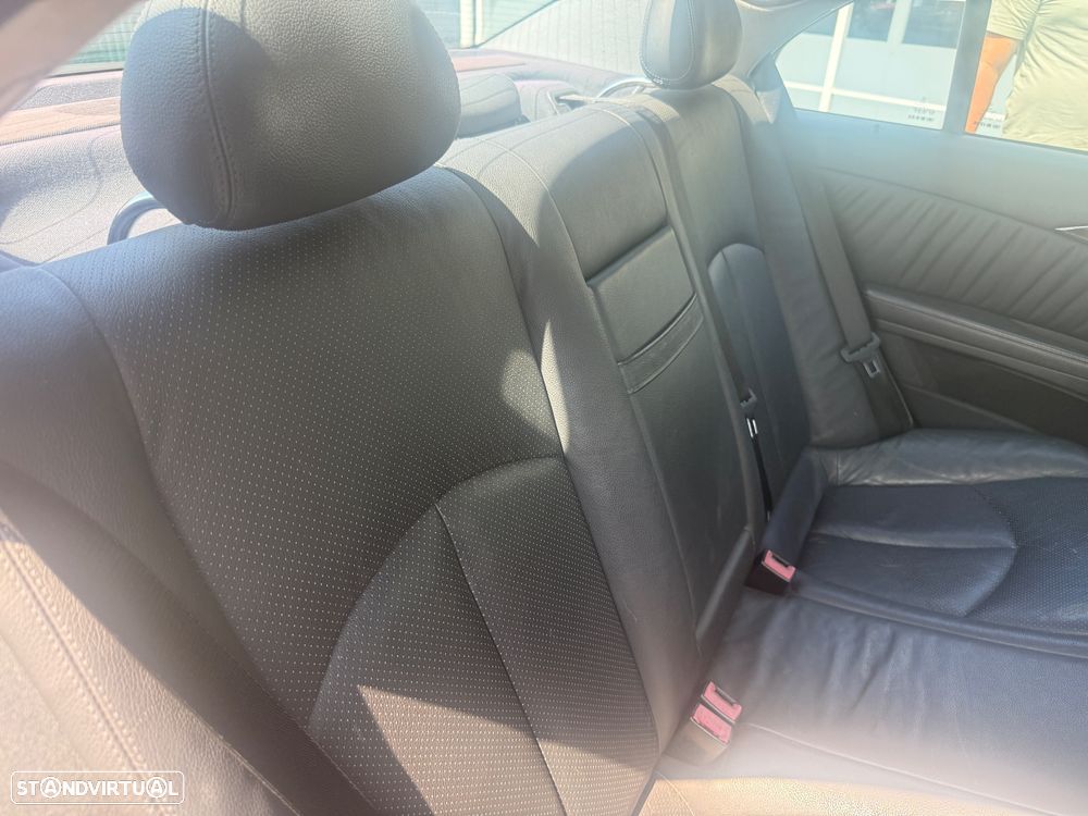 Mercedes-Benz E 220 CDI Auto Avantgarde - 17