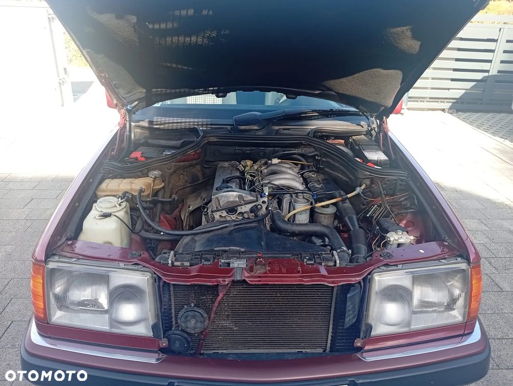 Mercedes-Benz W124 (1984-1993) - 18