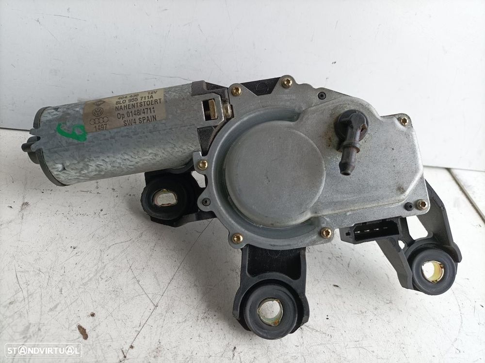 MOTOR LIMPA-VIDROS TRASEIRO AUDI A3 2000 - 4