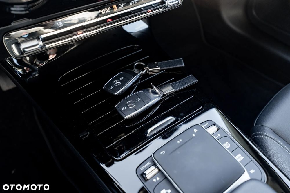 Mercedes-Benz Klasa A 180 Style 7G-DCT - 14