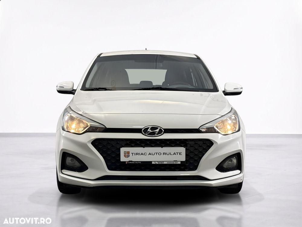 HYUNDAI i20 2020 — imagine 8