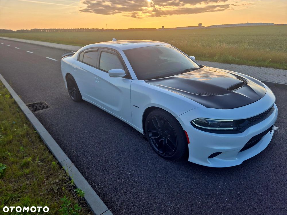 Dodge Charger - 5