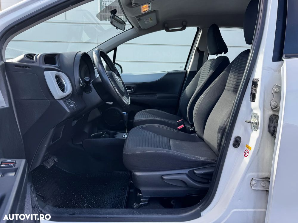 Toyota Yaris - 9