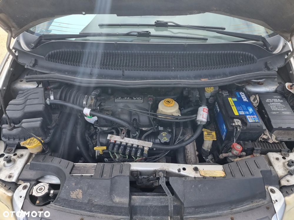 Chrysler Grand Voyager 3.3 Limited AWD - 14