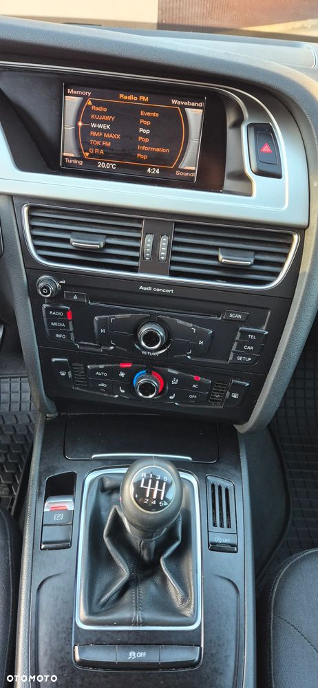 Audi A4 Avant 2.0 TDI - 15