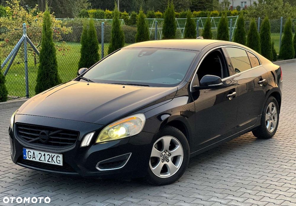 Volvo S60 - 11