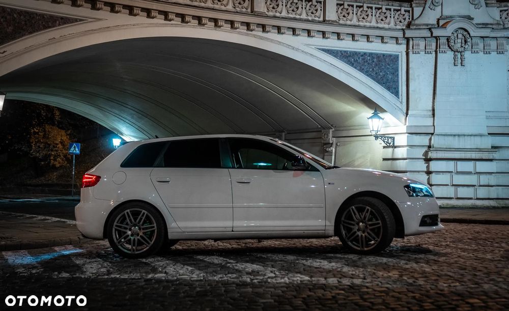 Audi A3 Sportback - 3